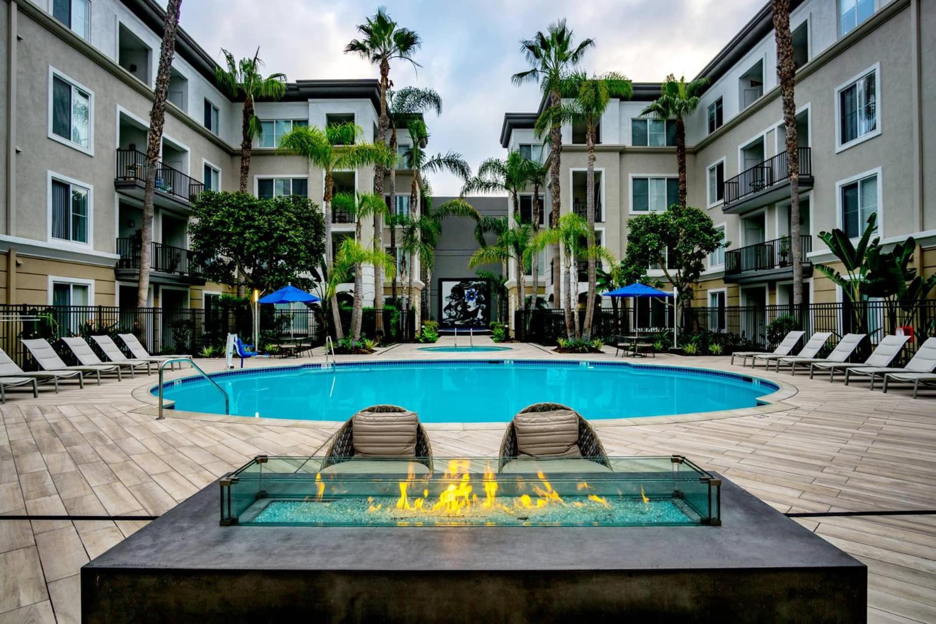 Luxe Marina Del Rey Apartment,parking, Gym, Pool, Jacuzzi,bbq Appartamento
